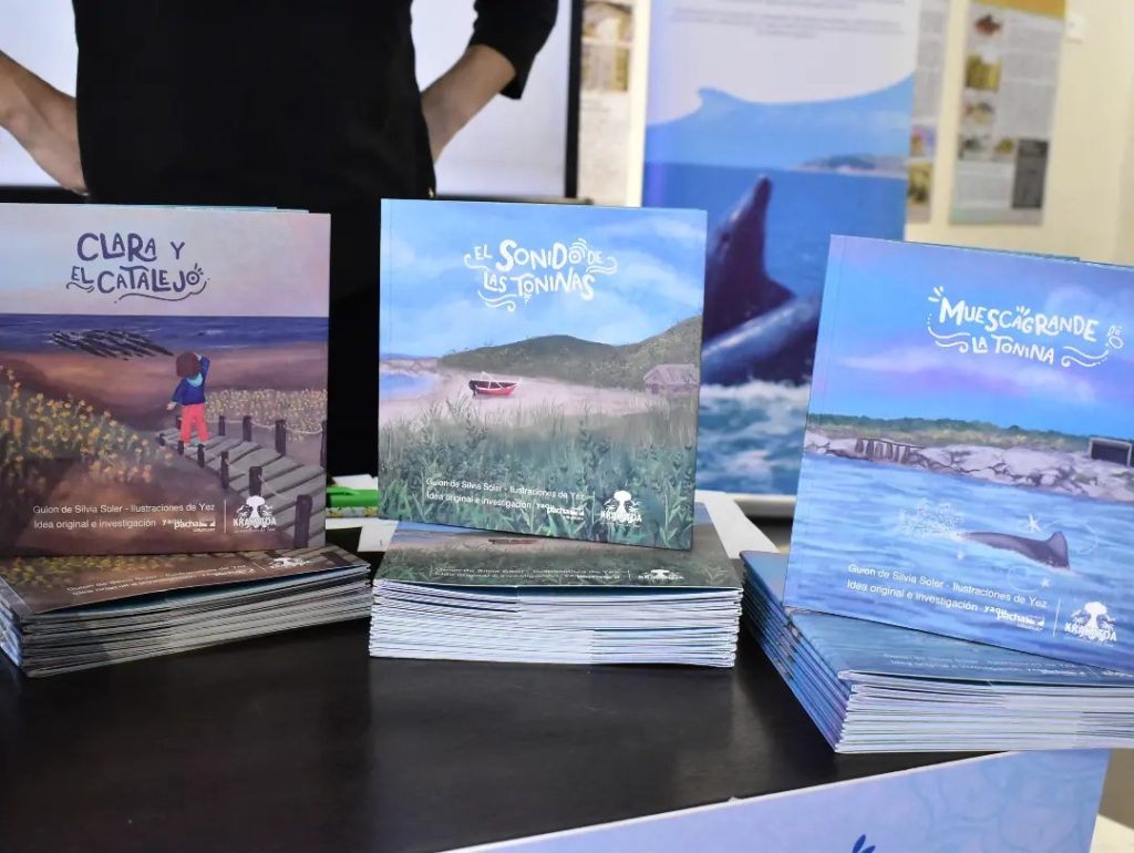 Colección “Clara y las toninas” de Yaqu Pacha Uruguay: Libro para toda la familia sobre los habitantes de nuestras costas