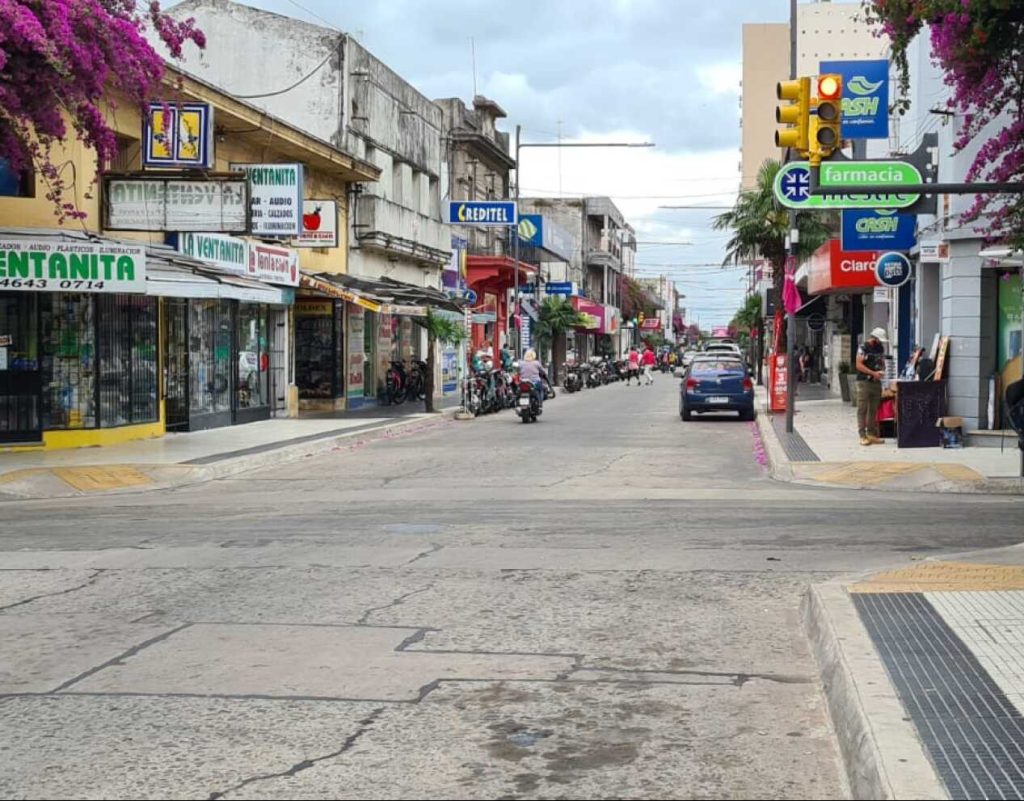 Situación compleja en comercios de frontera por brecha cambiaria: Centros comerciales presentarán propuestas al gobierno para revertir situación