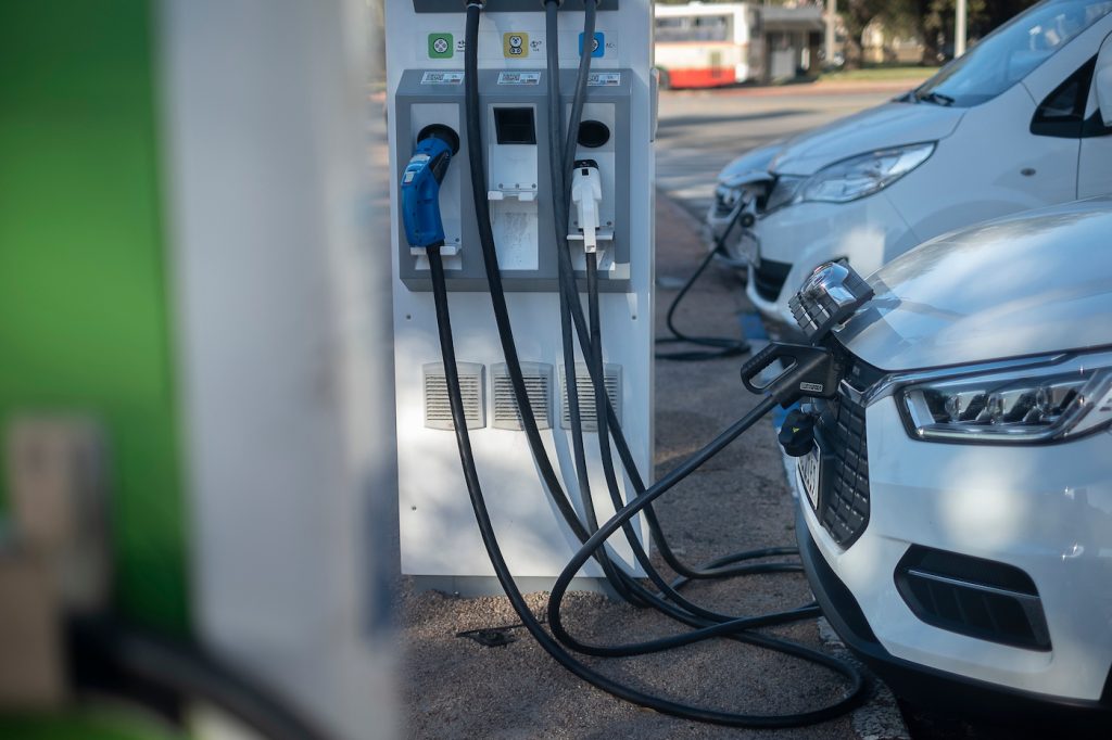 Los vehículos eléctricos podrían triplicar las ventas de 2023