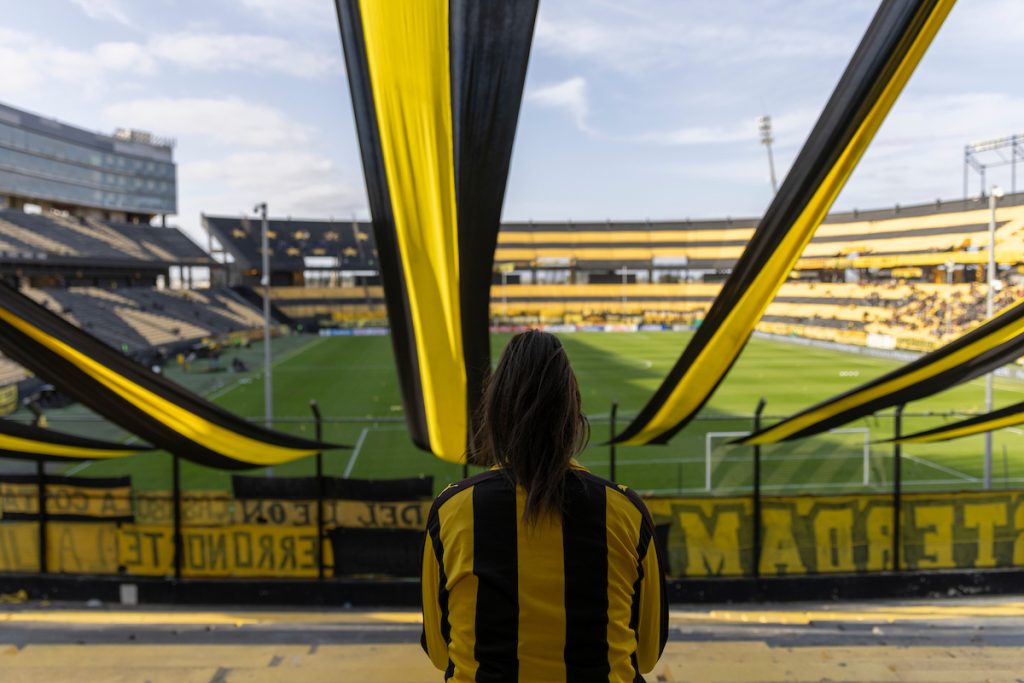 Conmebol presiona para que Peñarol reciba a hinchas de Botafogo en el CDS