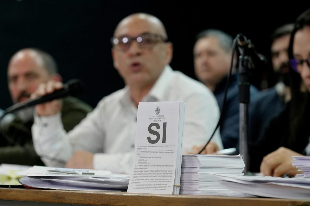 PIT-CNT le pide debate a Lacalle Pou sobre plebiscito y lo acusó de mentir