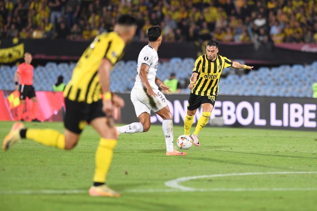 Peñarol se despidió de la Libertadores con triunfo ante Botafogo en el Centenario