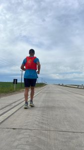 La historia de Santiago Stirling: corriendo de Montevideo a Artigas por la Salud Mental