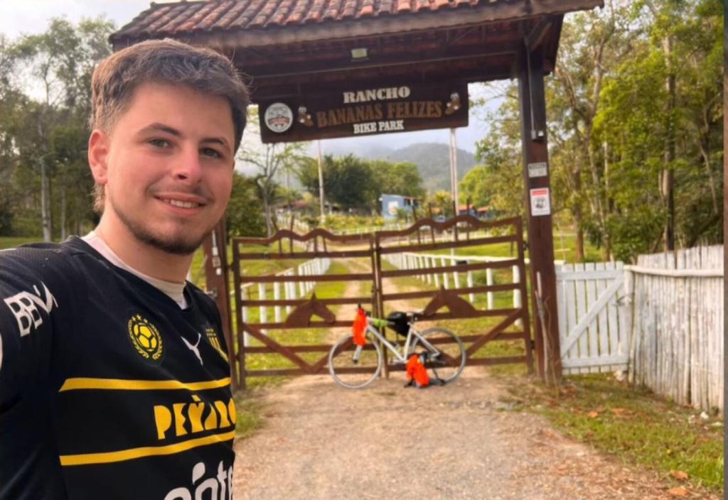 Recorrió 1980 kilometros de Rio Branco a Rio de Janeiro para ver a Peñarol por la semifinal de Libertadores