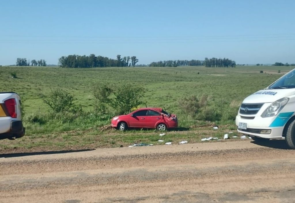 En un accidente fatal en Salto falleció una niña de dos años y su hermana de nueve está internada en CTI