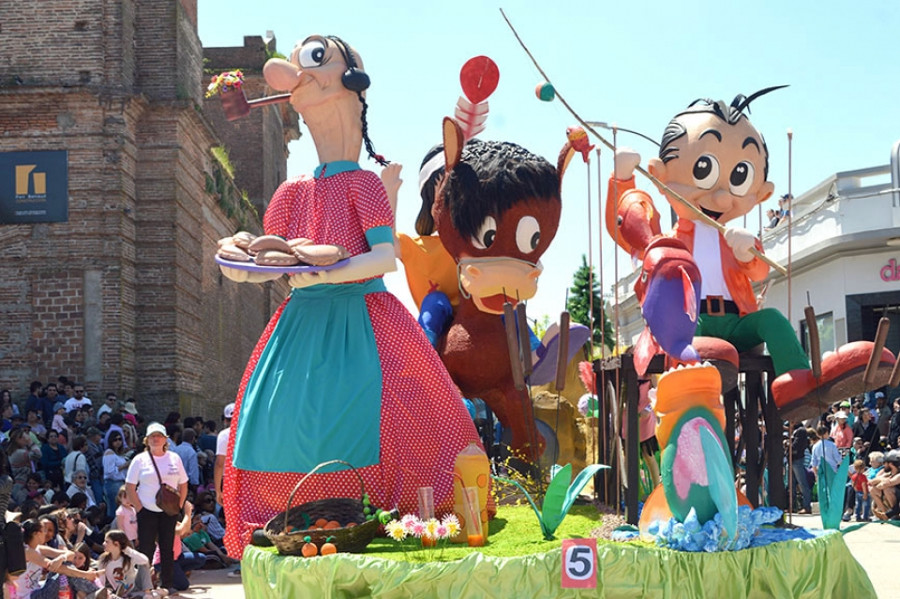 La tradicional Fiesta de la Primavera de Dolores celebrará la 62a. edición este fin de semana