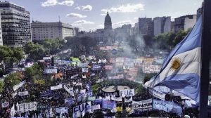 Paro en las universidades argentinas tras la convalidación del veto a la ley de financiamiento de la educación superior