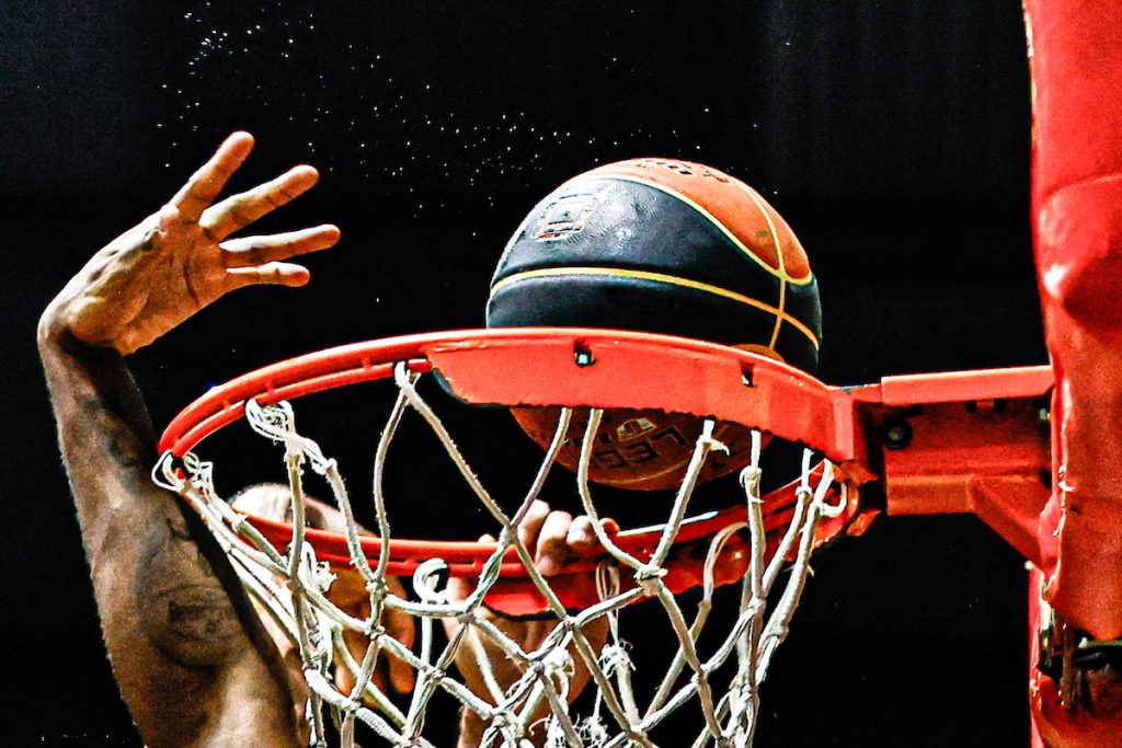 La actividad de la Liga Uruguaya de Básquetbol y la décima del Clausura