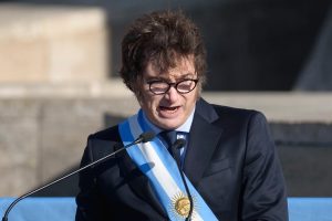 Un año de Milei: anuncios sobre el cepo cambiario y la ausencia de Villarruel