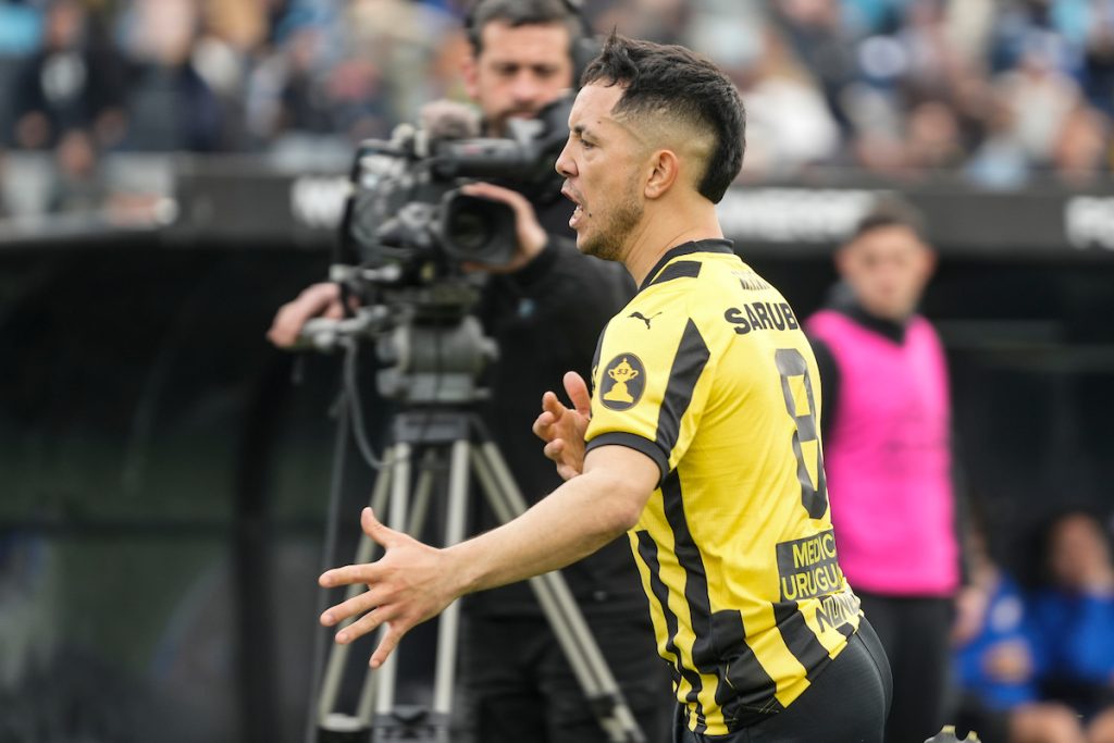 Peñarol: ¿De dónde sacará el dinero para comprar al jugador Leo Fernández?