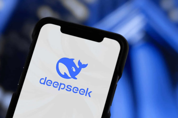 DeepSeek: La IA del momento ¿tiene un lado oscuro? | La columna de Mauro Ríos