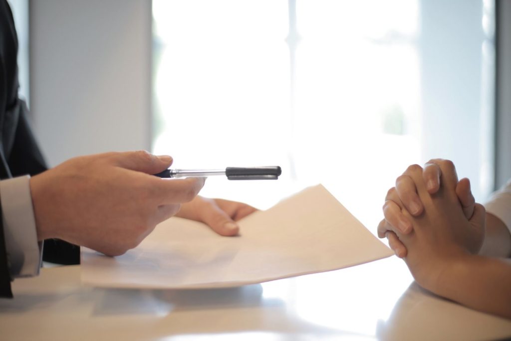 Responsabilidad laboral por la tercerización de servicios | Análisis del Estudio Posadas