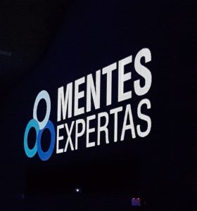 Carve Negocios: Entrevista a Víctor Küppers y Perico Cornejo de Mentes Expertas