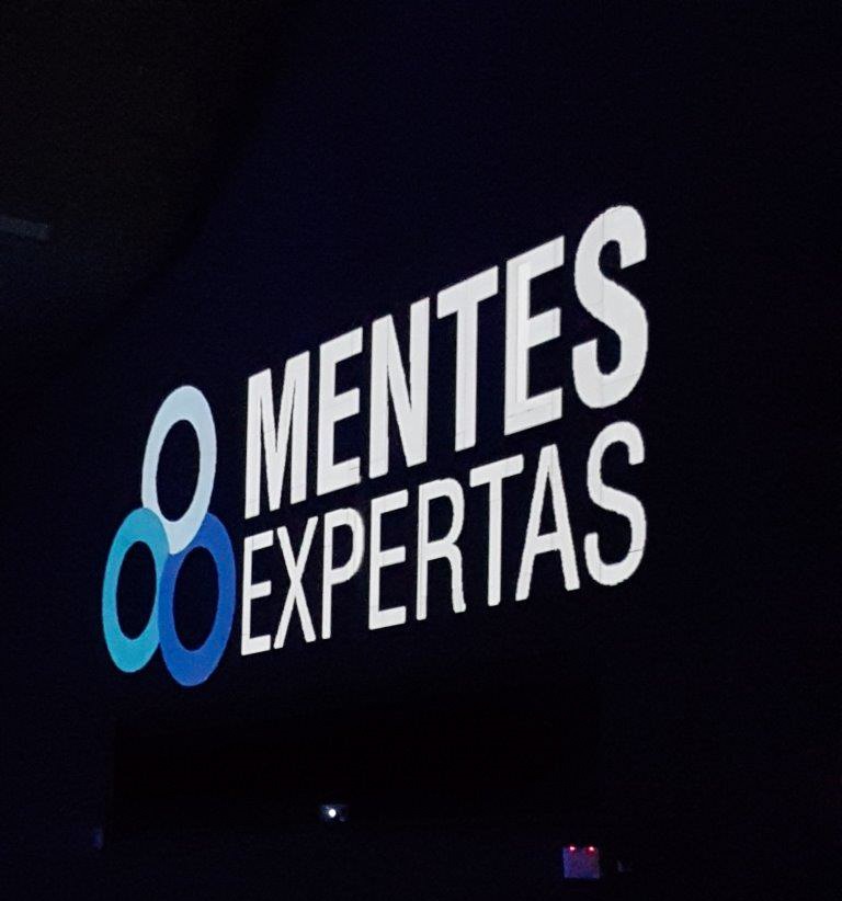 Carve Negocios: Entrevista a Víctor Küppers y Perico Cornejo de Mentes Expertas
