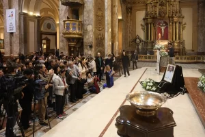 Argentina conmocionada por la muerte del papa Francisco