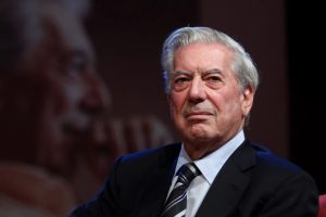 Sanguinetti y su recuerdo de Vargas Llosa: «Un gigantesco escritor y un espíritu de la libertad»