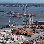 Baja el tránsito de contenedores en el Puerto
