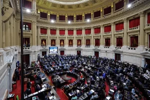 Fantini se mete en la interna argentina y analiza «Ficha Limpia»