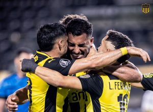 Peñarol derrotó a Olimpia y clasificó a octavos de final de Copa Libertadores