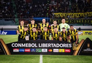 Peñarol le ganó 3 a 0 a San Antonio Bulo Bulo por Copa Libertadores