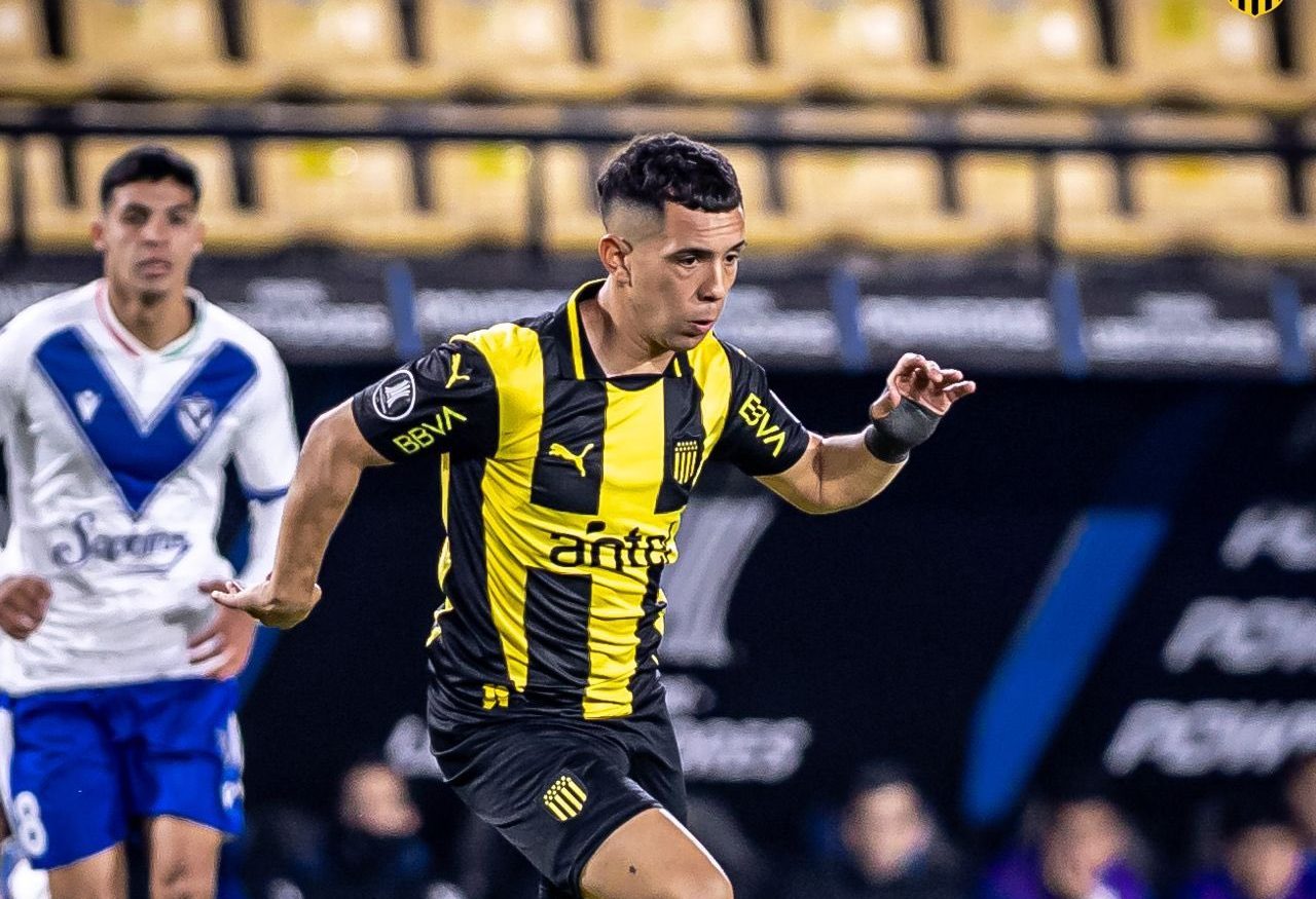 Libertadores: Peñarol empató con Vélez y terminó segundo en su grupo