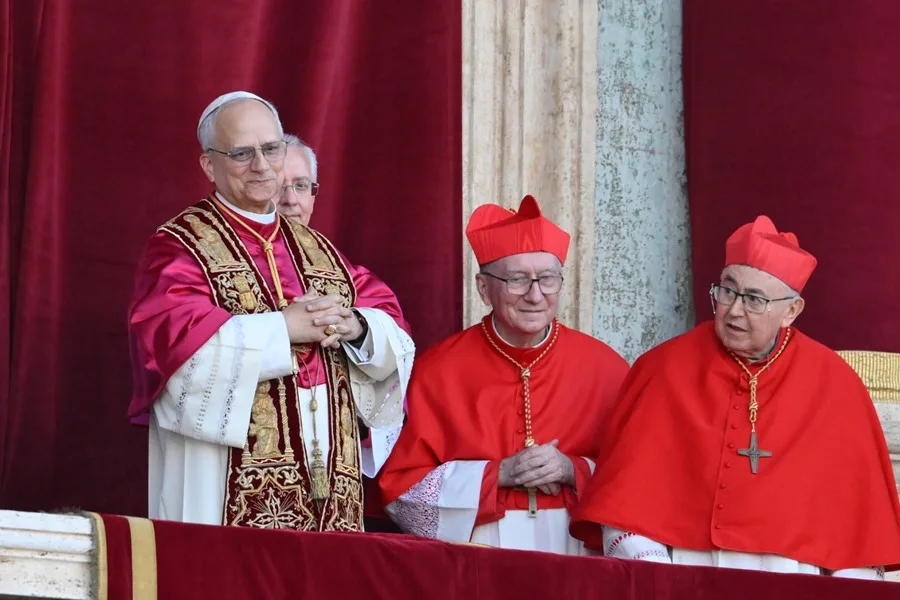 El Papa hizo su primera misa ante los cardenales