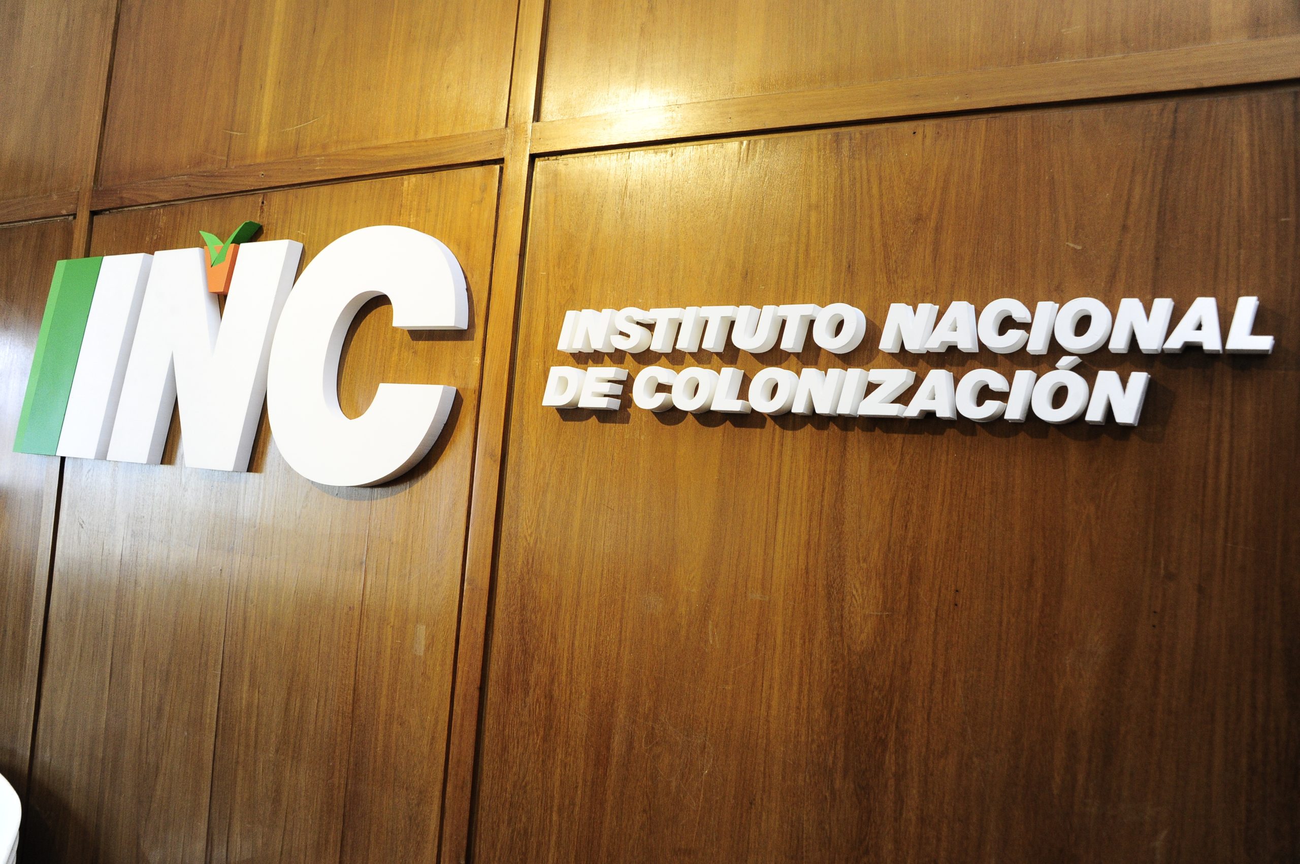 Representantes del MEF y del MEC en Colonización votaron en contra de la compra del campo en Florida