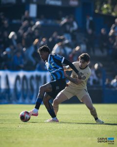 Intermedio: Peñarol perdió con Liverpool y hubo polémica en el arbitraje
