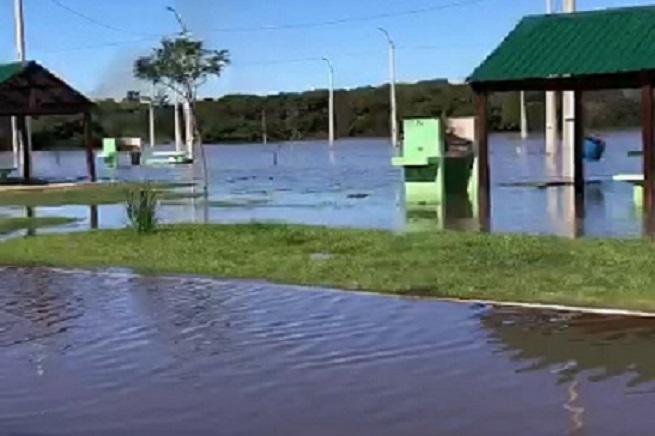 Paysandú activó el protocolo de Cecoed ante creciente del Río Uruguay: hasta hoy hay 8 evacuados