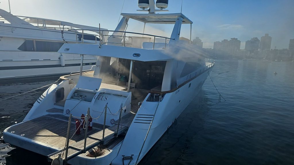 Otro yate se incendió en el puerto de Punta del Este y preocupa la posibilidad de una falla eléctrica general