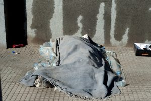Alerta roja por bajas temperaturas en Florida: Así fue el operativo encabezado por los equipos de salud, del Mides, del Cecoed y la Policía para asistir a personas en situación de calle