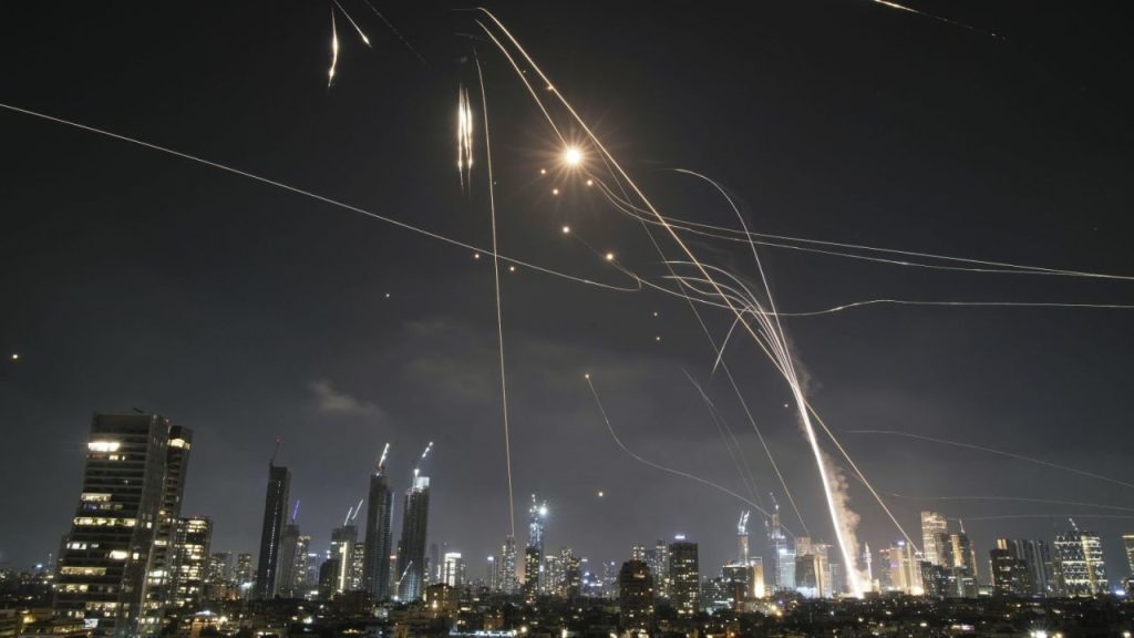 Israel e Irán rumbo a una guerra total: Ataques a gran escala, muertos y temor global