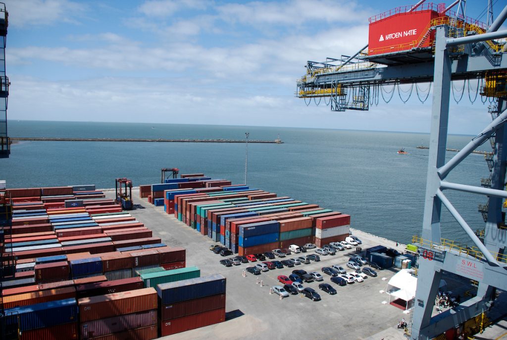 Preocupación por pérdida de servicios de tránsito en el Puerto de Montevideo