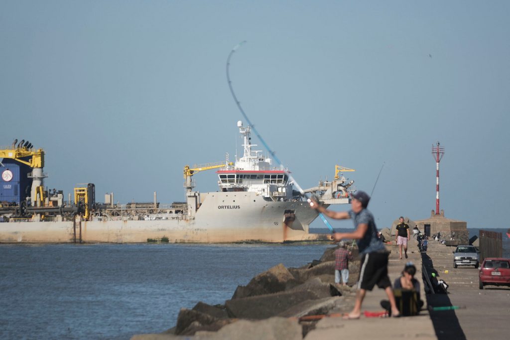 Flotas pesqueras paralizadas en plena zafra deja pérdidas millonarias