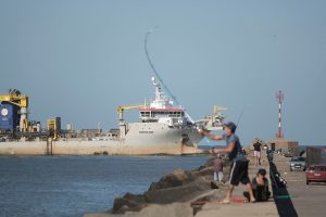 Flotas pesqueras paralizadas en plena zafra deja pérdidas millonarias