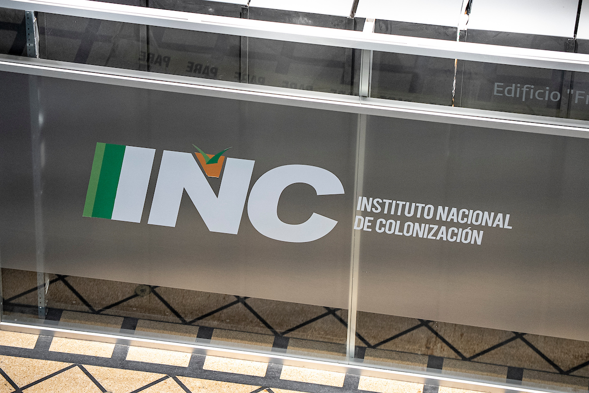 Colonización: en busca de la mayoría legal para una compra directa