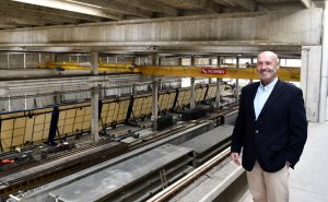 Schmidt ofrece su producción de hormigón premoldeado por año al proyectado sistema de movilidad metropolitano