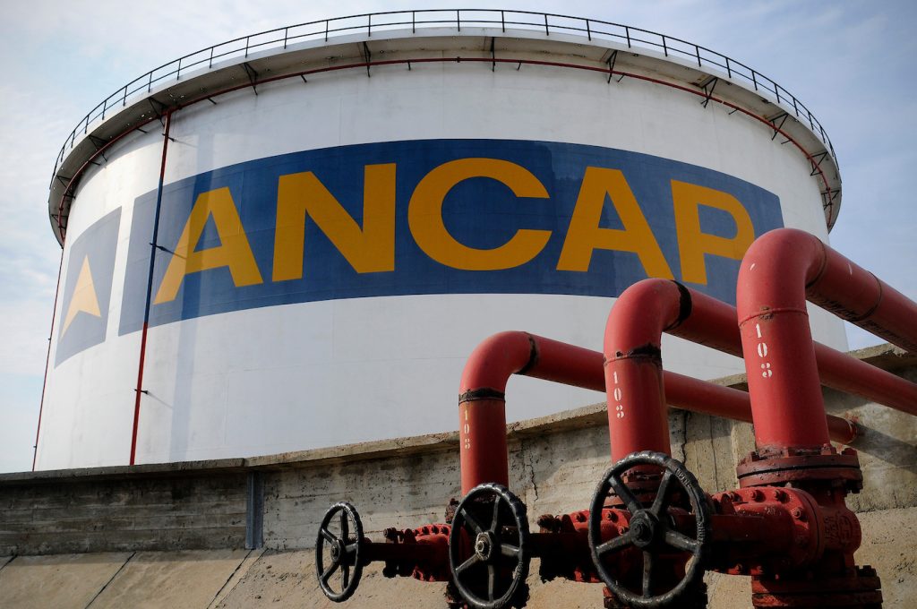 ANCAP detuvo la producción en La Teja por fallas en la boya petrolera de José Ignacio