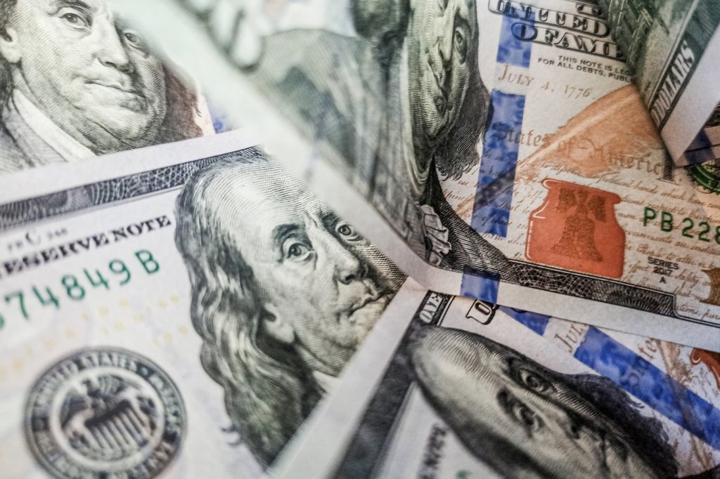Mercado de valores | ¿Estabilidad del dólar anuncia la calma antes de la tormenta?