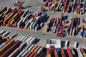 Camioneros denuncian problemas logísticos en el puerto