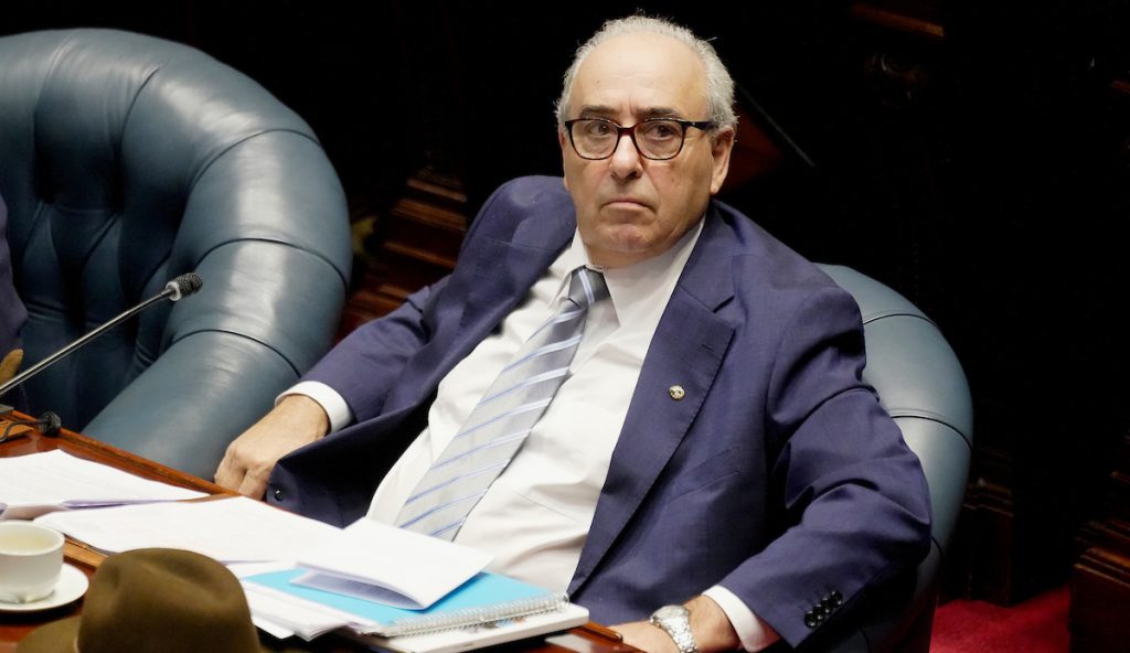Las principales reprecusiones de la interpelación al ministro Fratti