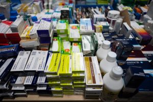 Asociación de Farmacia alerta por los riesgos asociados a la venta ilegal de remedios