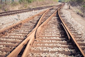 Durazno: Una mujer murió luego de ser atropellada por un tren cuando cruzaba la vía férrea