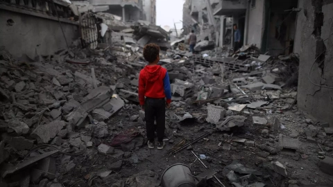 Israel inicia operación de seis meses para controlar Gaza en medio de críticas internas y externas