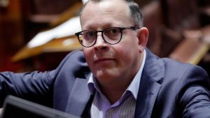 Perrone: «Hay una intensidad opositora desmedida y a destiempo, no es momento de trancar todo»