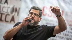 Reconocimiento facial en liceos: «Los parches no se resisten más en la educación», dice Fenapes