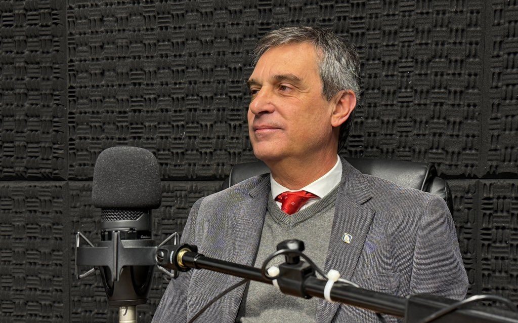 García: no se prevé cerrar ninguna sucursal del BROU en esa gestión