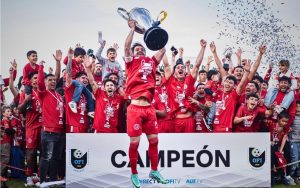 Universitario (Salto) se consagró campeón de OFI tras el triunfo de local ante Río Negro (San José)