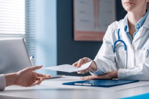 Certificaciones médicas laborales en la actividad privada | Análisis del Estudio Posadas