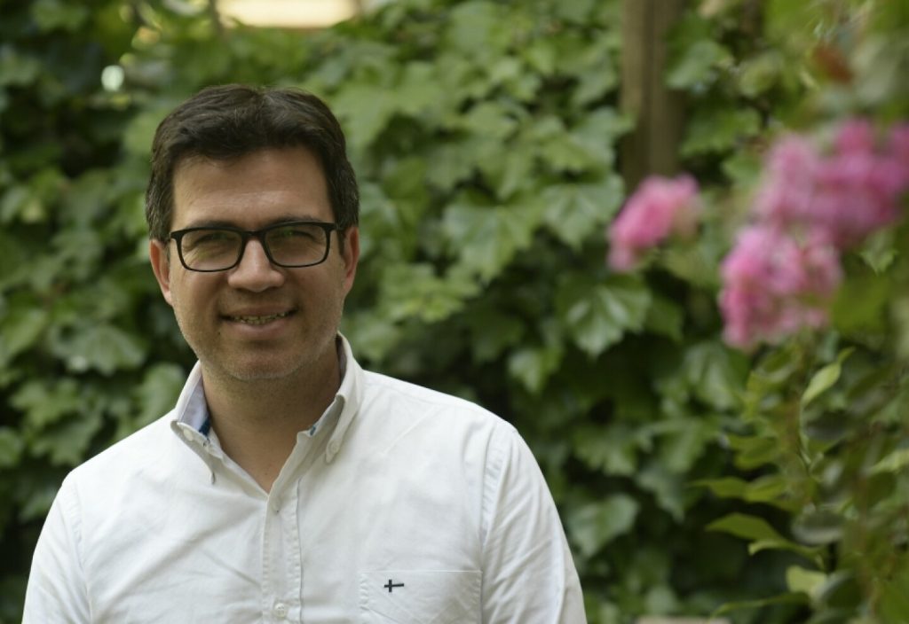 De Barbieri impulsa talleres grupales gratuitos en todo el país para combatir depresión, ansiedad y soledad